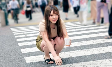 SKMJ-509 遥控振动器与美丽的业余女孩漫步 SP - 完整版 - "我就要来了......//" 女孩们在人群中达到高潮，浑身颤抖！与时代背道而驰的超级羞耻游戏让女孩们兴奋不已！包括 10 位业余选手在公共场合达到高潮的 300 分钟视频。