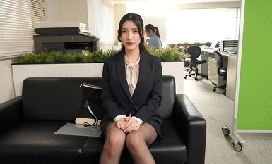 NKKD-334 呼叫中心的妻子 从电话听筒中听到前台接待员的呼唤声 Kana Morisawa