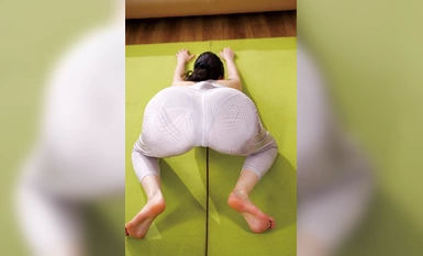 NGOD-209 隣のぷりけつ人妻の無意識な尻肉挑発に興奮してフル勃起のデカチンで旦那の留守中イキまくるまで鬼突きしてしまった… 妃ひかり