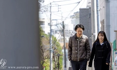 [Mosaic Destruction] APNS-246 ฉันคงจะนิสัยเสียถ้าฉันถูกรายล้อมไปด้วยพ่อตัวน้อยผู้ต่ำต้อย... ดอกพีชสีขาว