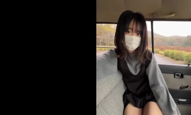 FC2-PPV-4404510 公園の駐車場で休憩している作業員の隣で車内露出おなにーを強"要”されて愛液を垂らす剛毛女子大生！我慢汁まみれのちんぽ掃除を終わらせてトイレ内でガニ股痙攣絶頂後に立ちバックでマ◯コ痙攣絶頂！