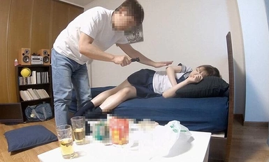 CHU-002 寝ている女の子宮をゴリゴリに●す 睡眠姦