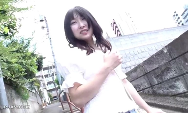 [モザイク破壊]IENFH-32502 超有名大学に通うマジメな女子大生がとっても恥ずかしい焦らし素股 パンティ越しにデカチンずぷっと3cm挿入！敏感マ〇コの入り口をグリグリされて奥まで挿れて欲しくなっちゃってグチョグチョマ〇コにヌルっと生挿入！奥を突かれてキュンキュン締まるうぶマ〇コ… 黒宮えりか