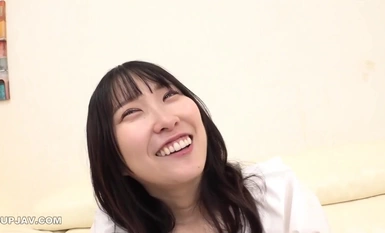 [モザイク破壊]IENFH-32502 超有名大学に通うマジメな女子大生がとっても恥ずかしい焦らし素股 パンティ越しにデカチンずぷっと3cm挿入！敏感マ〇コの入り口をグリグリされて奥まで挿れて欲しくなっちゃってグチョグチョマ〇コにヌルっと生挿入！奥を突かれてキュンキュン締まるうぶマ〇コ… 黒宮えりか