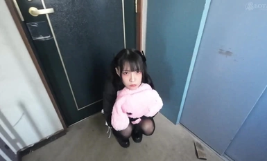 VOTAN-091[我被逼反过来说嘻嘻] 黑暗中生病的离家出走者的报恩#Moka Marui#POV专业化#不戴护目镜也有VR感[POV] 黑暗中生病的离家出走者来到我家，和我做爱直到我的蛋蛋被掏空，说是报答我的恩情。