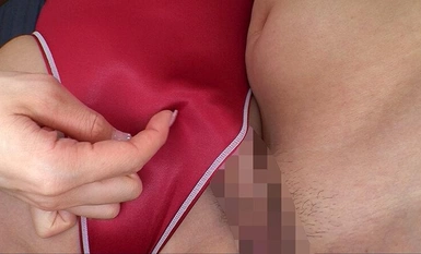 LUKE-035 見つめて囁き密着誘惑 あざと可愛すぎる誘惑しまくりドスケベ小悪魔痴女子校生 美澄玲衣