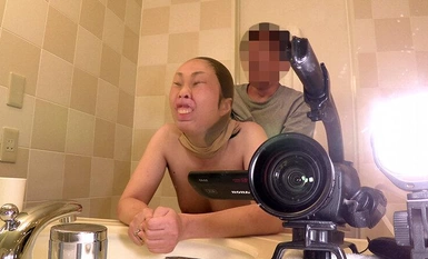 HIA-004 如果是为了找乐子而做爱，那一定是和变态或好色的 MILF！ 第 4 卷