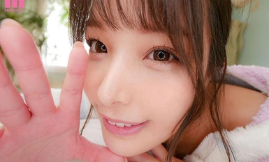 MIDV-703 - "Shikoshiko me with Nana's embarrassing ahee face" - 她用激烈的呼吸和高潮时在耳边回荡的 ahee 声音达到了高潮！她是自慰的支持者，展示着她的来来去去！直击大脑的 ASMR 主观性 Nana Yagi