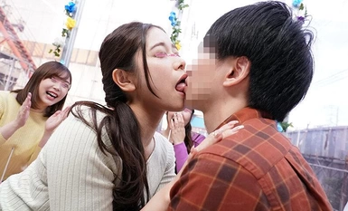 DVMM-093 MM号青空王様ゲーム！ママ友×童貞男子！どんどん過激になるエッチな命令に濡れだした欲求不満オマ○コを童貞チ○ポが独り占め！！ハメまくりで中出し放題！！念願のハーレム筆おろし大乱交 inザ・マジックミラー