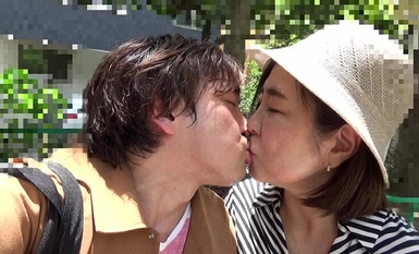 PARATHD-3951 與奶奶亂倫溫泉之旅 - 一直渴望做愛的孫子有絕對禁忌的陰莖插入！