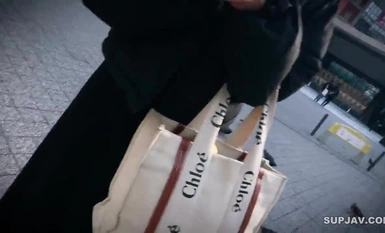 FC2-PPV-4399546 Terhad kepada 999 mata sehingga 5/5 [G cup/wanita berkahwin] Isteri cantik dengan alasan. Walaupun hanya ada rasa maksiat, ia adalah seks yang sengit dan serius. * Creampie yang tidak ditapis dan mentah.