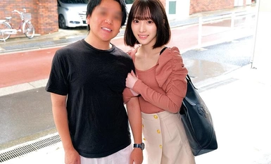 SKMJ-500 限WW同居的恩爱夫妻 "你想在男友身边体验女性性爱吗？"睡梦中的男友近距离性爱行业首秀......帅气理疗师的神技性爱按摩，感觉好到让人理智崩溃的高潮！性爱现场，帅哥理疗师给你的性高潮，让你的理性崩溃，真是一场感官盛宴！