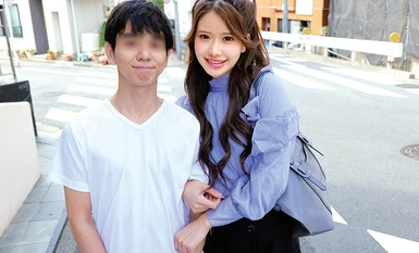 SKMJ-500 限WW同居的恩爱夫妻 "你想在男友身边体验女性性爱吗？"睡梦中的男友近距离性爱行业首秀......帅气理疗师的神技性爱按摩，感觉好到让人理智崩溃的高潮！性爱现场，帅哥理疗师给你的性高潮，让你的理性崩溃，真是一场感官盛宴！