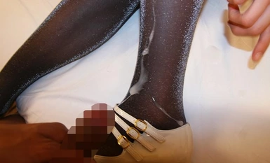 [Mozek Pemusnahan] HARU-006 Memercikkan Jus Air Mani pada Kaki Cantik Seluar Dalam Gebu