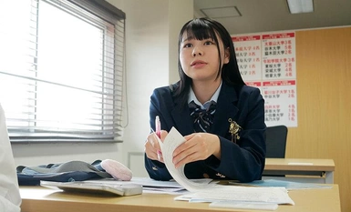 AKDL-276 「精子飲んだらヘンタイかな？」同じ塾に通う同級生はすぐにヤラせてくれる 桜〇台学園 特進科 りょう