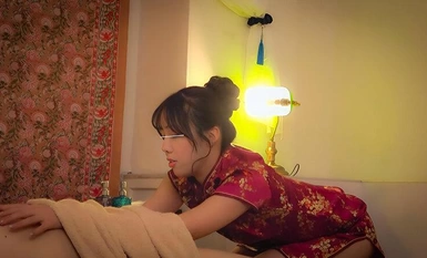 MFOD-029 Yareru Asian rejuvenation refreshment - Secret say kou show with a very erotic sister in a Chinese dress