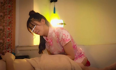 MFOD-029 Yareru Asian rejuvenation refreshment - Secret say kou show with a very erotic sister in a Chinese dress