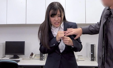 KIR-066 Thời gian dừng lại! ! Maya Kikuchi chơi nghịch ngợm với cô nàng công sở ngực bự