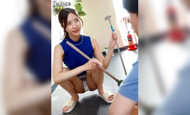 HUNTC-072 Mahiwagang pagtatagpo! ? Isang malaking hit ang kapitbahay na si Gacha! Ang nakatatandang kapatid na babae na nakipagkita sa akin at magiliw na ngumiti sa akin sa parehong apartment building ay ang aking kapitbahay na mahilig sa sex!