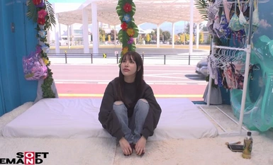 [Mosaic Destruction] 107MMGH-310 Magic Mirror Number 107MMGH-310 Isang foot massage para sa mga residente ng isang walang dagat na prefecture na nakasuot ng mga swimsuit! [Edisyon ng Mei]