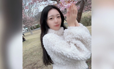 FC2-PPV-4384181 初撮影・顔出し！！3日間限定！！国立大学に通いカフェで働く現◯女◯大の美女は黒髪清楚で控えめだけど実は性欲が強い！！清楚なギャップと羞恥と本気汁にまみれながら2回連続生中出し！！