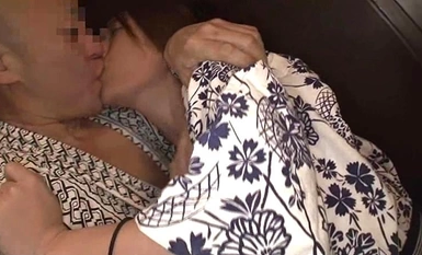 [马赛克破坏]NHDTA-683 温泉酒店中桥淫乱 4 被带入男浴池的女子，被周围的目光羞辱。