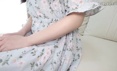 FC2-PPV-4386388 【無修正】幼顔おっとり現・役保・*さんがドスケベ青姦セックスで、んおっ・・！オホ声たっぷり連続イキ