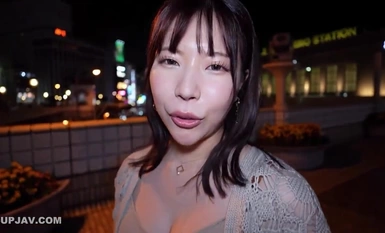 FC2-PPV-4385138 *仅提供首批数量* *两名女高中生的妻子有外遇 *套餐不可避免的 "大胸 "淫荡人妻，Maina，30 岁 *大胸摇摆，露天现场性爱 *裸体射精和脸部性交。