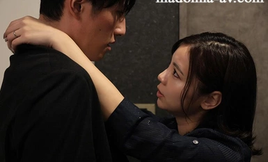 [馬賽克破壞] JUQ-626 「告訴我你會和你的妻子分手並和我在一起嗎......？我的理性因惡魔分手製造商吉澤由紀的射精控製而崩潰」