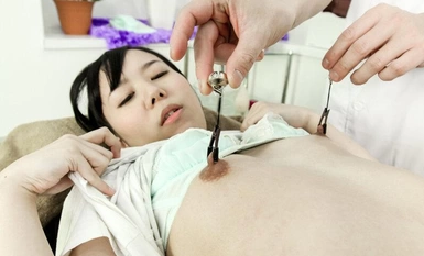 EVIS-526 [빈유] 젖꼭지 성감 에스테틱