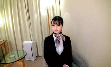 SKMJ-499 全體現役客艙服務員！你能把我當處女嗎？我用我未受割禮的雞巴摩擦一個不知道「腳間性交」這個詞的另一個世界的居民，然後就這樣射了！向陷入屈辱的天空女神Dopyudopyu生中出！大胸CA專用中出