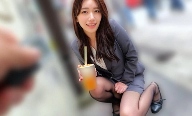 SKMJ-497 Walk with Amateur Beautiful Girl and Remote Vibrator 9 - Office Lady in Black Pantyhose - "Hindi na ako makapagpigil...//" Ang mga office ladies na naka-black pantyhose ay nanginginig at nag-cum sa mga tao! Ang erotikong switch ay na-on