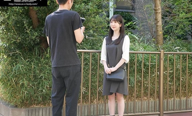 EBWH-086 0.5 经验丰富的男人 AV 演出记录，直到第一次在 AV 界与男人接触经验最少的白人大胸业余爱好者雪崎堇现在第一次来了。