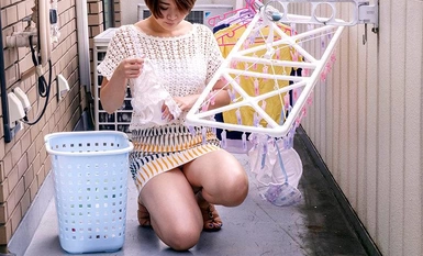 [Mosaic Destruction]NKKD-244 Yuri Oshikawa, seorang suri rumah yang dengan lembut membalut seorang lelaki muda di puncak hidupnya dengan seluar dalam mentah dan memerahnya