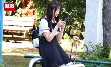 NHDTB-901 偷拍珠锁无宿女 阿齐奥大叔的日常，他因让人留宿和喷水而走红。