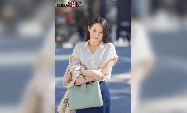 MOGI-133[首次拍摄] 24 岁，住在东京的上班族，在某物流公司工作。身高 150 厘米，C 罩杯，在健身房训练出的美丽苗条身材。 棕色的眼睛、小巧的脸蛋和深深的沟壑使她看起来像半个日本模特。 她是一个冷艳、风情万种的美女，会被口交操喉！支配。 Arisa [压倒性 4K 视频中的裸体... Arisa Tokawa