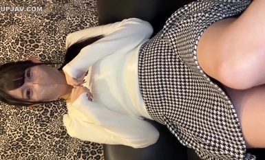 FC2-PPV-4371956 (No bonus) She is too kinky and innocent to imagine from her appearance, and she shoots a lot of cum inside her beautiful slippery and dirty pussy!