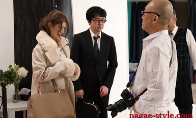 NSFS-271 在老闆面前…我的妻子成了裸體模特兒。 10 有賀美奈穗