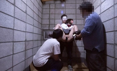 DAVK-092 학교에서 계속 괴롭힘을 당해온 키 140cm대의 사춘기 꼬마 육체를 중년의 거시기 꼬챙이 목구멍 보코이 라마 질식 절정 오르가즘 → 초소형 와레메 찢어지는 거시기 연속 피스톤으로 경련 아캄 진짜 도M 유니폼을 장절 난교 문서