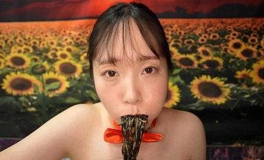 SYK-011 ドM120％な変態「お前」って呼ばれると萌える テンションも激ヤバでまん毛ボーボー 2本のポコチンに大満足で大絶叫 愛しのまきちゅわ～ん 遠山まき