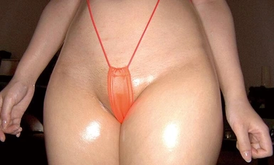 KTRA-624 "扑通 "一声摇晃！大胸女孩与大奶子和馅饼盘--鞭打和肉感性爱 4 小时