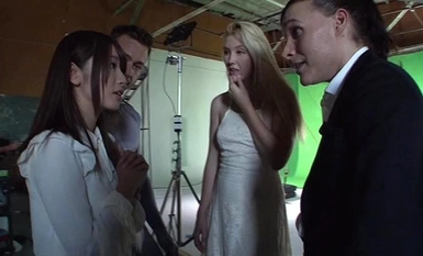 [モザイク破壊]DANDY-406 「『女なら一度はセックスで失神してみたい！』世界最大級のメガチ○ポスター大集結 ！ハードすぎる異人種中出しセックスに初美沙希が挑む！！」