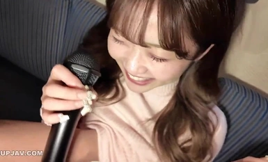 FC2-PPV-4371920 [Không kiểm duyệt] [Karaoke bùng nổ hai lần] *Bắt đầu quan hệ tình dục thô sơ trong khi karaoke đang nhỏ giọt nước trái cây và xuất tinh nghiêm trọng ♥ Kawa Miho-chan co giật và xuất tinh liên tục từ phía sau!