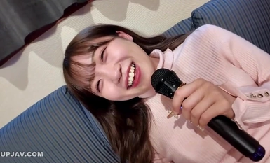 FC2-PPV-4371920 [Không kiểm duyệt] [Karaoke bùng nổ hai lần] *Bắt đầu quan hệ tình dục thô sơ trong khi karaoke đang nhỏ giọt nước trái cây và xuất tinh nghiêm trọng ♥ Kawa Miho-chan co giật và xuất tinh liên tục từ phía sau!