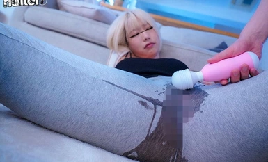 HUBLK-008 최음가스 강●스플래쉬 발정 공간~ 갑자기 생긴 너무 귀여운 세 명의 거유 의붓언니를 최음가스로 가득 찬 방에 가둬놓고 강●발정~!