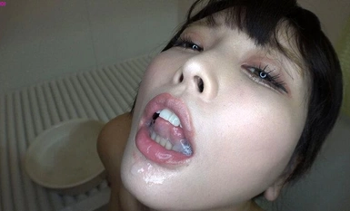 [Mosaic Destruction] HAWA-295 ผู้หญิงที่แต่งงานแล้วที่ชอบกลืนน้ำกามพักค้างคืนที่บ้านของชายผู้ทำโทษตนเองและดื่ม 7 ลบ.ม. ``คุณอยากดื่มเพิ่มไหม?'' จู่ๆ เธอก็เพิ่มดิ๊ก! ดื่มให้ครบ 10 ช็อต! - ฮิโตมิกลืนกินตลอดทั้งวัน