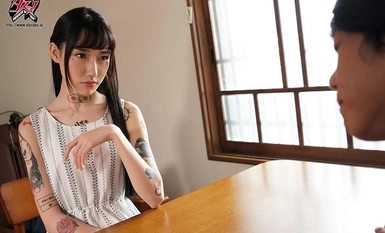 [モザイク破壊]DASD-622 「ただいま、おにいちゃん」全身タトゥーで突然の帰省。兄の股間をイジめて微笑む妹。 水森翠