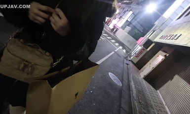 FC2-PPV-4357955 Giới hạn ở 500 điểm cho đến ngày 4/6! [18 tuổi] Tôi lang thang vào đêm khuya sau khi chuyến tàu cuối cùng kết thúc *Không kiểm duyệt, bánh kem tươi.