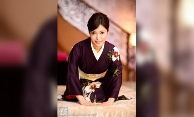 [Mozek pemusnahan] MEYD-306 Ia berada di Ginza! Sabun krim krim ultra mewah legenda Mio Kimijima