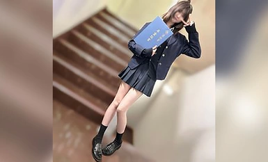 FC2-PPV-4363953 女演员的彩蛋。毕业纪念 3p 连续中桥